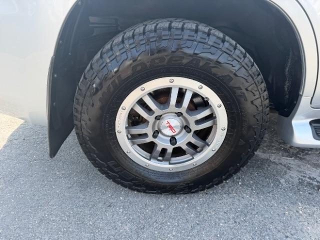 Lexus LX 570 Sport Utility 2013