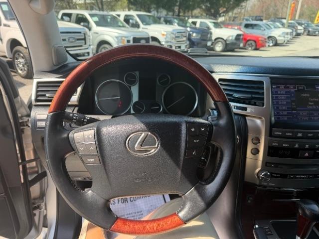 Lexus LX 570 Sport Utility 2013