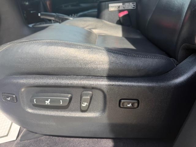 Lexus LX 570 Sport Utility 2013