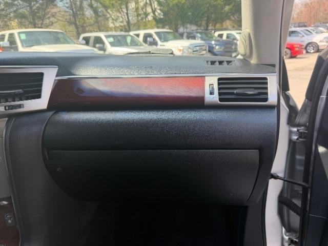 Lexus LX 570 Sport Utility 2013