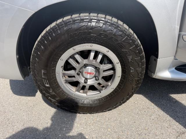 Lexus LX 570 Sport Utility 2013