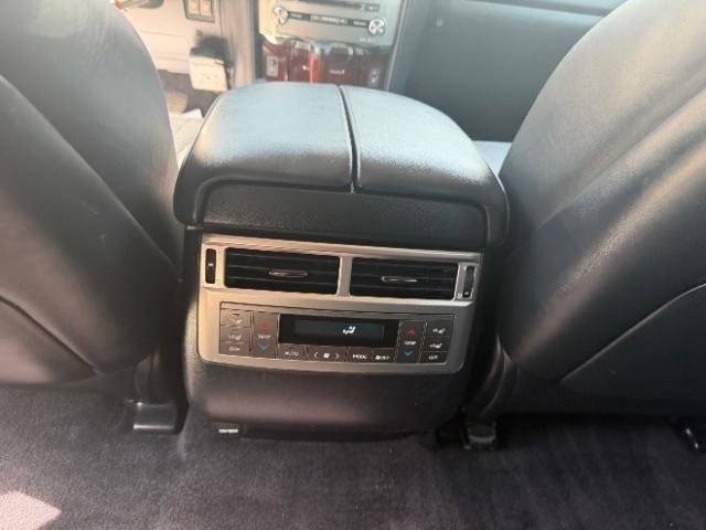 Lexus LX 570 Sport Utility 2013