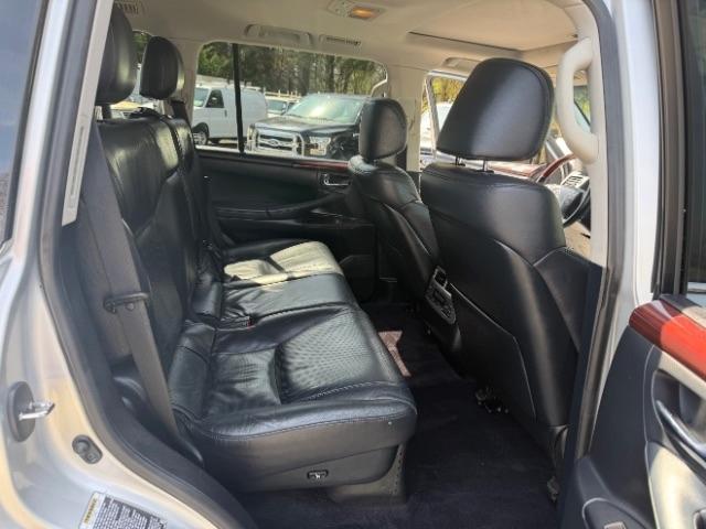 Lexus LX 570 Sport Utility 2013