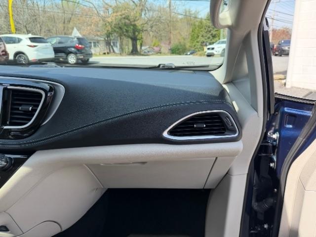 Chrysler Pacifica Hybrid Limited 2018