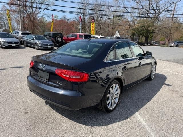 Audi A4 2.0T Sedan quattro Tiptronic 2013