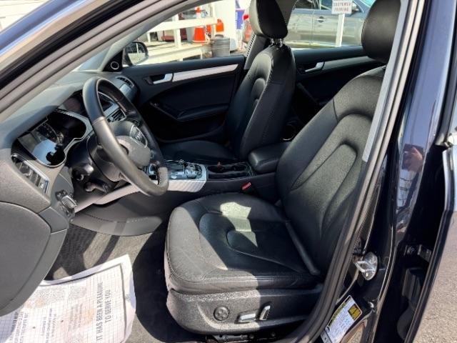 Audi A4 2.0T Sedan quattro Tiptronic 2013