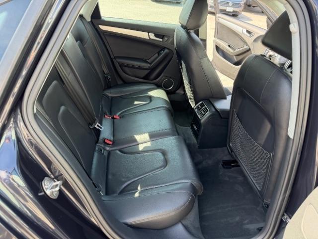 Audi A4 2.0T Sedan quattro Tiptronic 2013