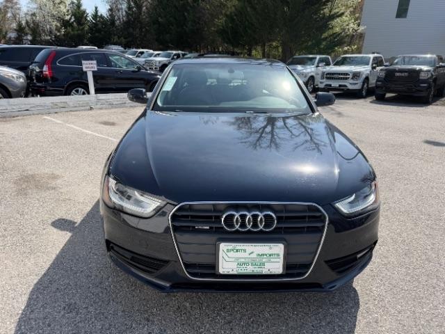 Audi A4 2.0T Sedan quattro Tiptronic 2013