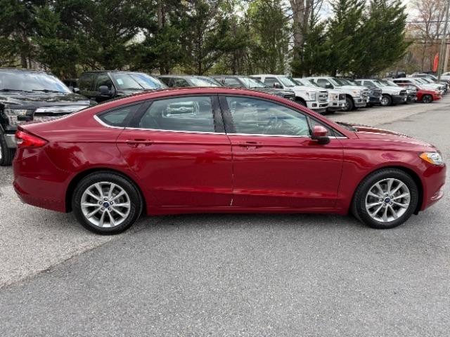 Ford Fusion SE 2017