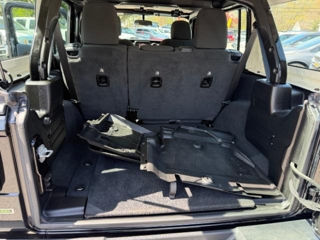 Jeep Wrangler Unlimited Sport 2020