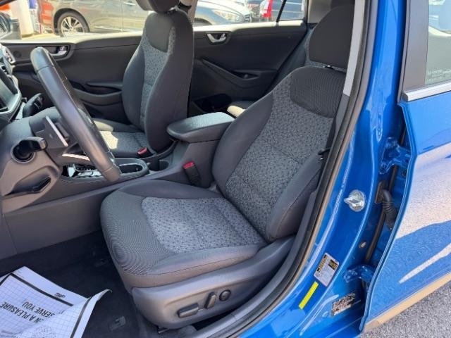 Hyundai Ioniq Hybrid Blue 2018