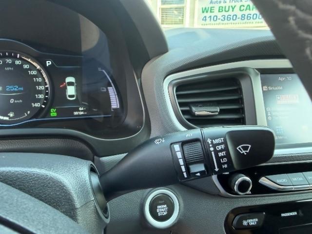 Hyundai Ioniq Hybrid Blue 2018