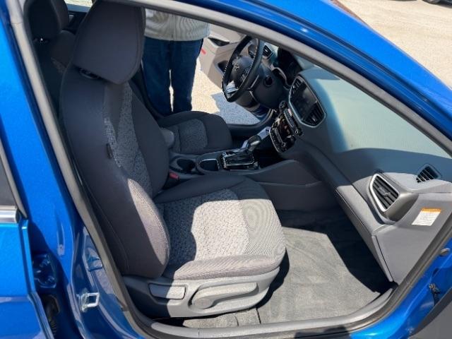 Hyundai Ioniq Hybrid Blue 2018