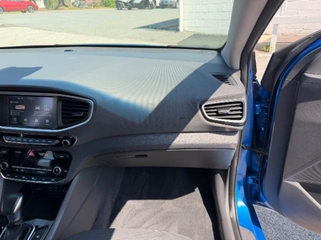 Hyundai Ioniq Hybrid Blue 2018