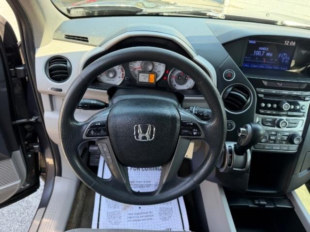 Honda Pilot LX 4WD 5-Spd AT 2015