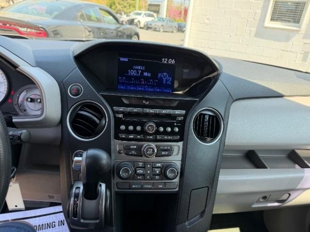 Honda Pilot LX 4WD 5-Spd AT 2015