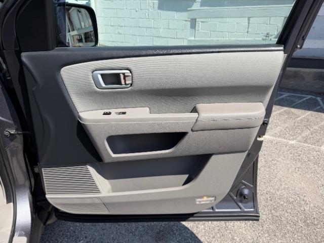 Honda Pilot LX 4WD 5-Spd AT 2015