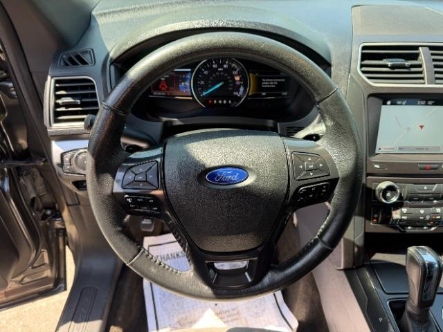 Ford Explorer XLT 4WD 2017