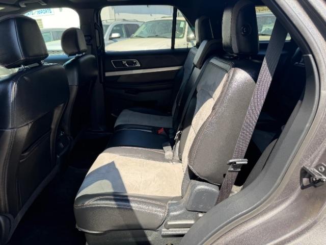 Ford Explorer XLT 4WD 2017