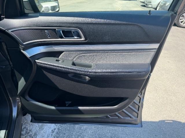 Ford Explorer XLT 4WD 2017