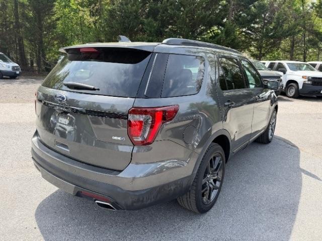 Ford Explorer Sport 4WD 2016