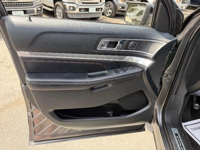 Ford Explorer Sport 4WD 2016