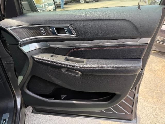 Ford Explorer Sport 4WD 2016