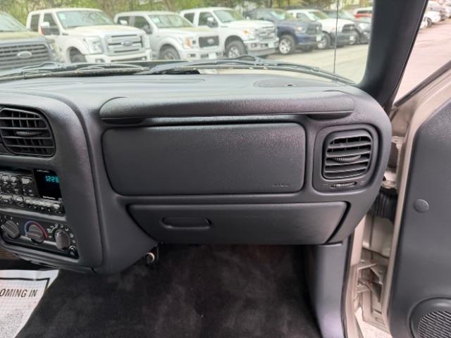 Chevrolet S10 Pickup LS Ext. Cab 2WD 2000