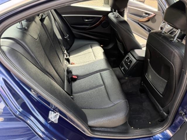 BMW 3-Series 330i xDrive SULEV Sedan 2017