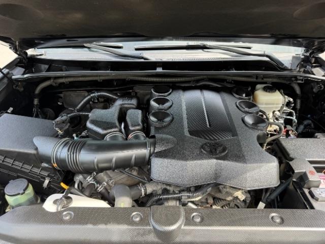 Toyota 4Runner Limited 4WD V6 2015