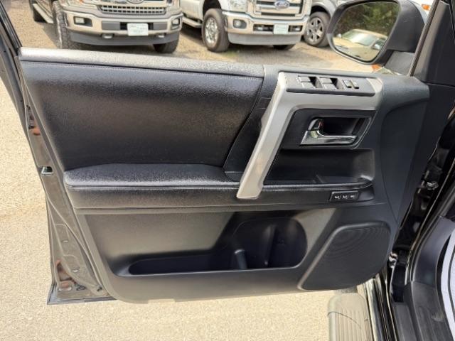 Toyota 4Runner Limited 4WD V6 2015