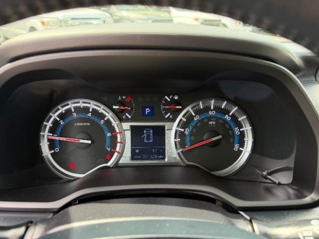 Toyota 4Runner Limited 4WD V6 2015