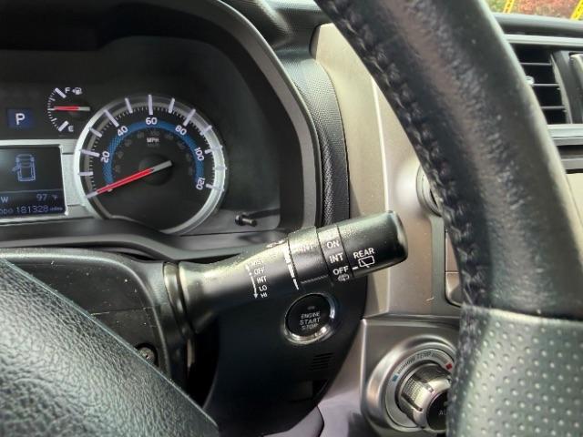 Toyota 4Runner Limited 4WD V6 2015