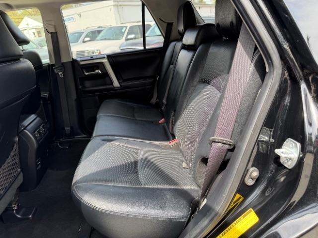 Toyota 4Runner Limited 4WD V6 2015