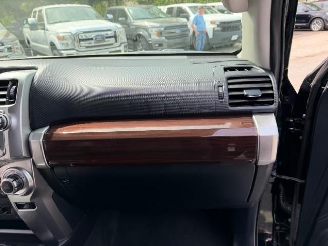 Toyota 4Runner Limited 4WD V6 2015