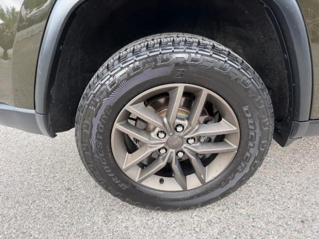 Jeep Grand Cherokee Laredo 4WD 2017