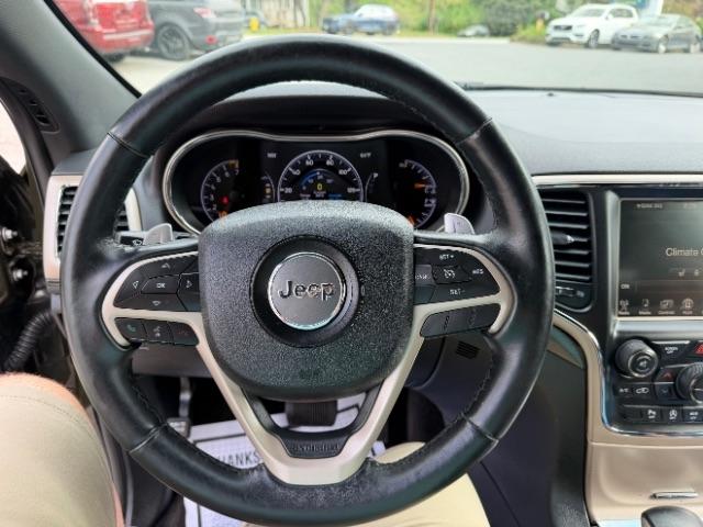 Jeep Grand Cherokee Laredo 4WD 2017