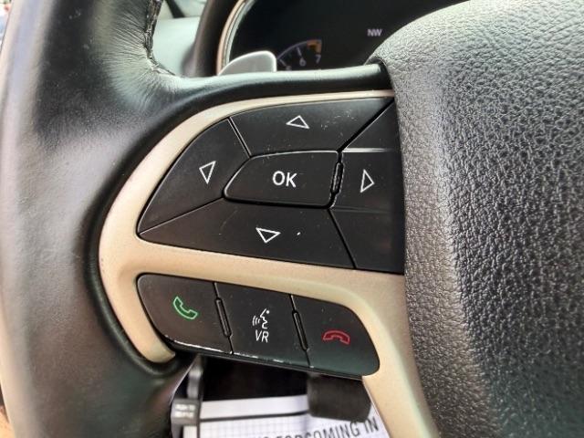 Jeep Grand Cherokee Laredo 4WD 2017