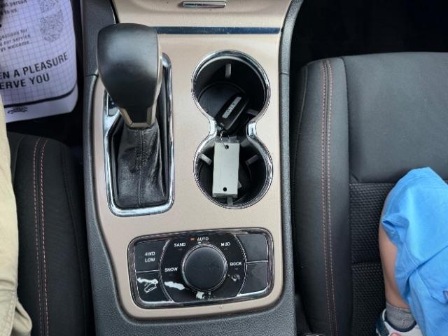 Jeep Grand Cherokee Laredo 4WD 2017