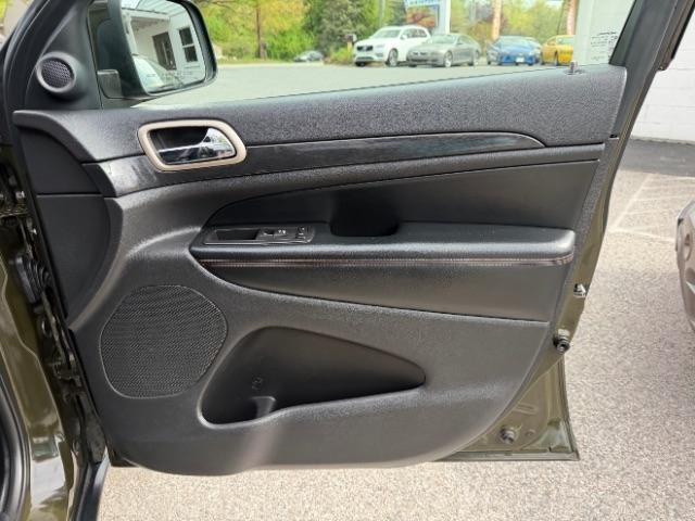 Jeep Grand Cherokee Laredo 4WD 2017