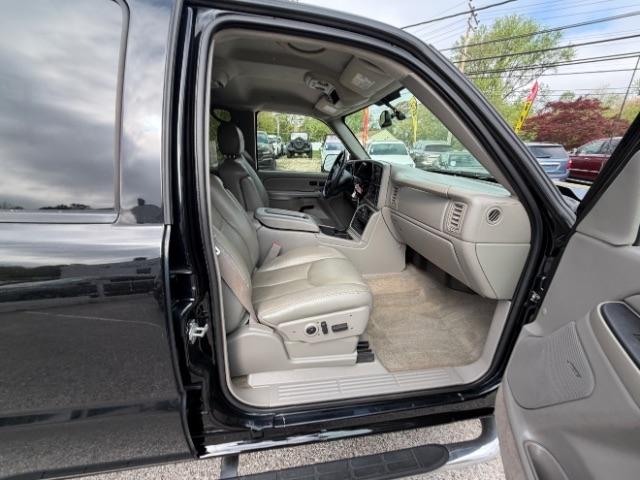 Chevrolet Silverado 3500 LT Crew Cab 4WD DRW 2005