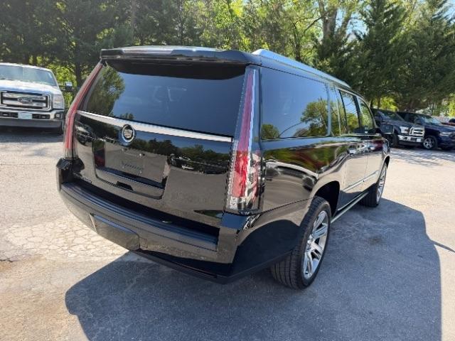 Cadillac Escalade ESV Premium 4WD 2015