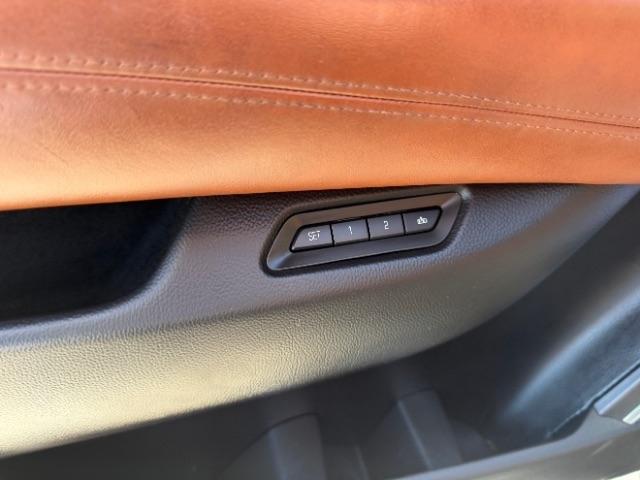 Cadillac Escalade ESV Premium 4WD 2015