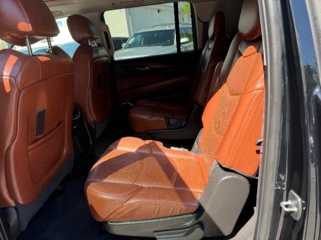 Cadillac Escalade ESV Premium 4WD 2015