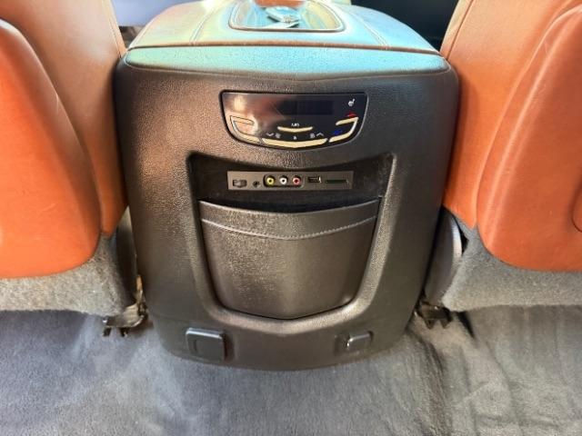 Cadillac Escalade ESV Premium 4WD 2015