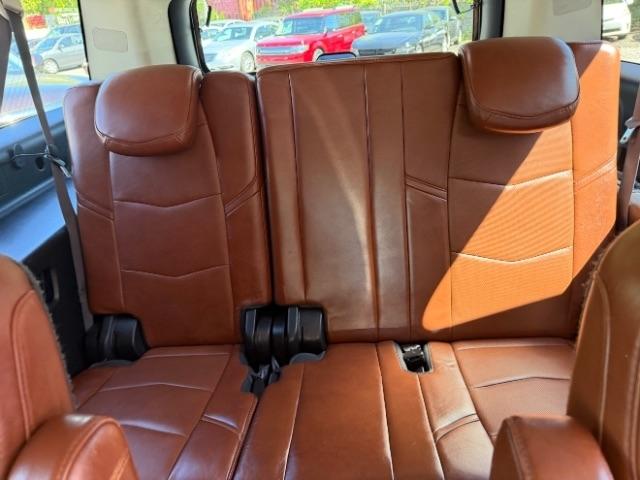 Cadillac Escalade ESV Premium 4WD 2015