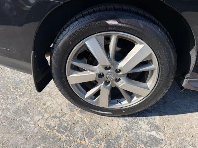 Nissan Pathfinder Platinum 4WD 2016