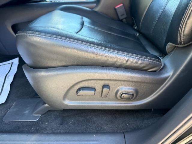 Nissan Pathfinder Platinum 4WD 2016