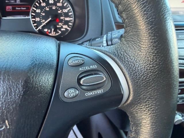 Nissan Pathfinder Platinum 4WD 2016