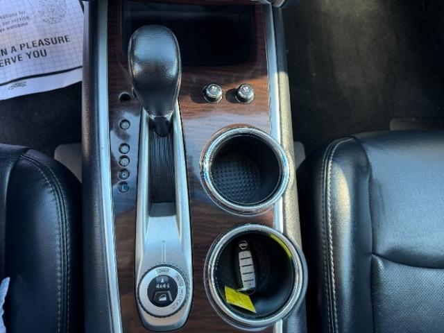 Nissan Pathfinder Platinum 4WD 2016